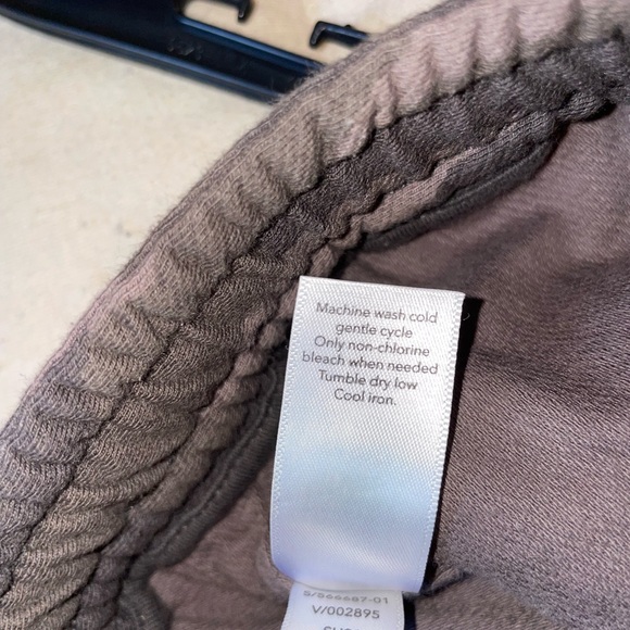 Athleta Camo Farallon Short, Size 4 - Picture 6 of 6